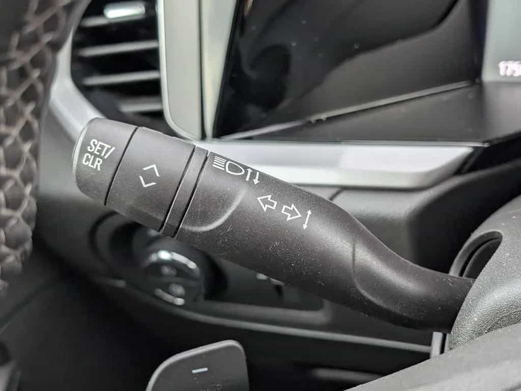 Opel Grandland 1.2 Turbo GS AT8 AHK IntelliLux Navi 10/2024-photo-27