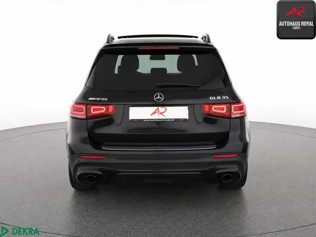Mercedes-Benz GLB 35 AMG 4M NIGHT MULTIBEAM,KAMERA,DISTRO,AHK 01/2021-photo-3