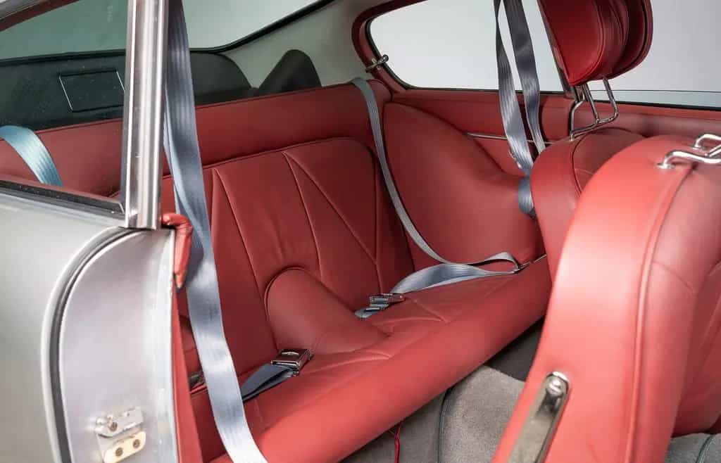 Aston Martin DB 6 Vantage LHD 01/1966-photo-11