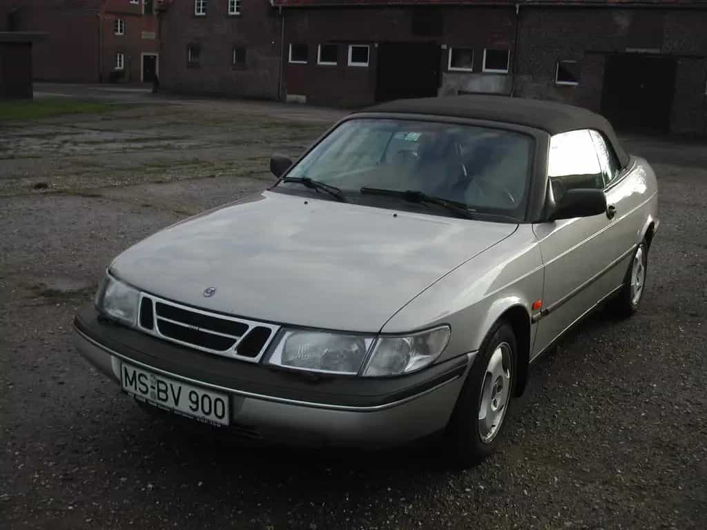 Saab 900 2.3i SE Cabrio SE 07/1997-photo-2
