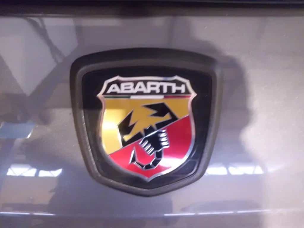 Abarth 595 1.4 Turbo T-Jet 160 CV MTA Competizio 11/2014-photo-10