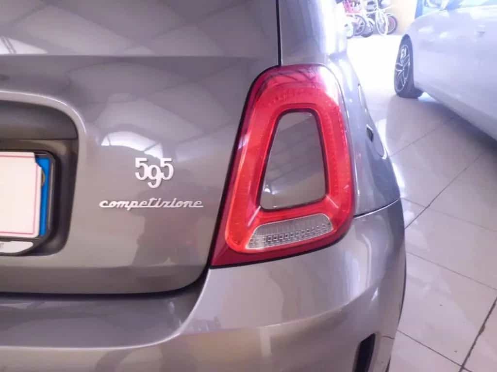 Abarth 595 1.4 Turbo T-Jet 160 CV MTA Competizio 11/2014-photo-9