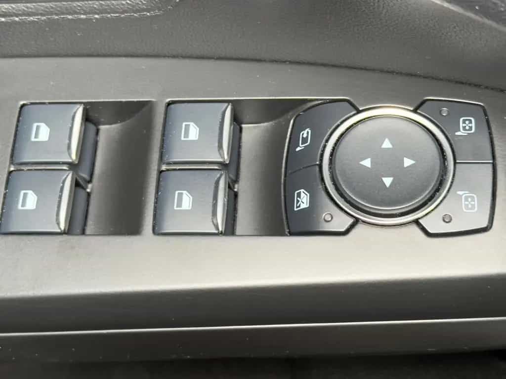 Ford Focus Lim. Active*PANO*HEAD-UP*KAMERA*SPURHALTE 06/2019-photo-27