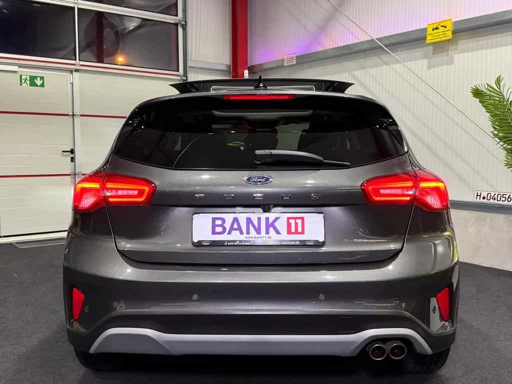 Ford Focus Lim. Active*PANO*HEAD-UP*KAMERA*SPURHALTE 06/2019-photo-6
