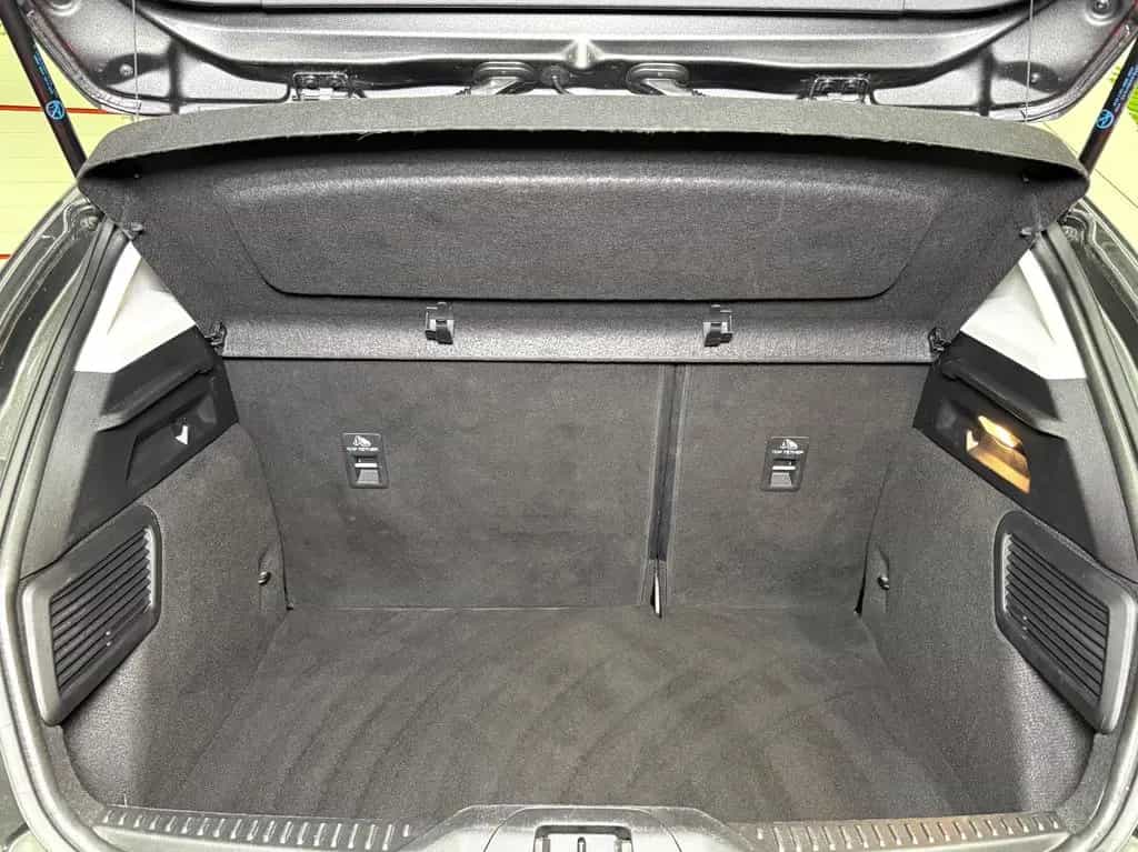Ford Focus Lim. Active*PANO*HEAD-UP*KAMERA*SPURHALTE 06/2019-photo-7