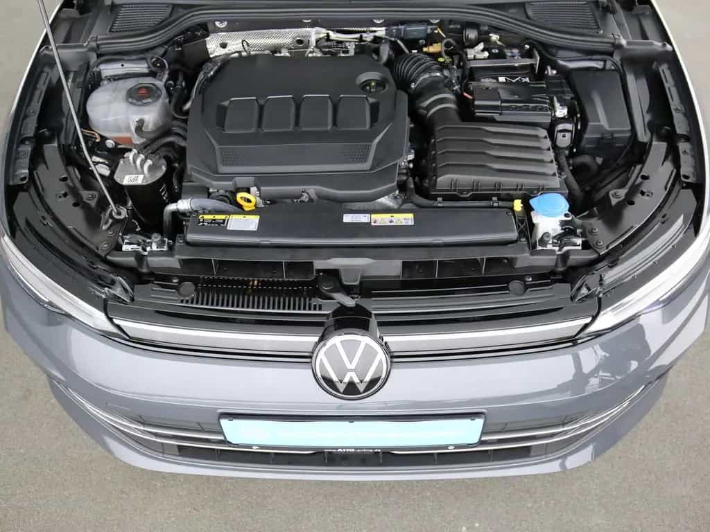 Volkswagen Golf VIII Variant 2.0 TDI DSG Goal LED AHK ACC 05/2025-photo-24
