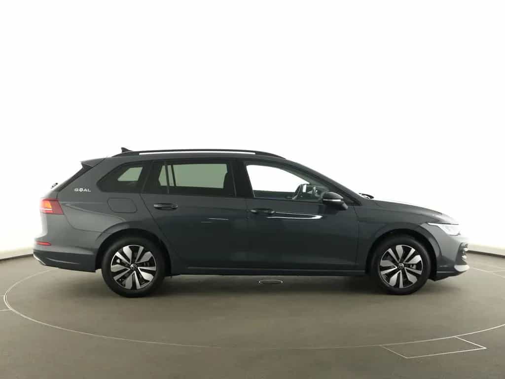 Volkswagen Golf VIII Variant 2.0 TDI DSG Goal LED AHK ACC 05/2025-photo-8