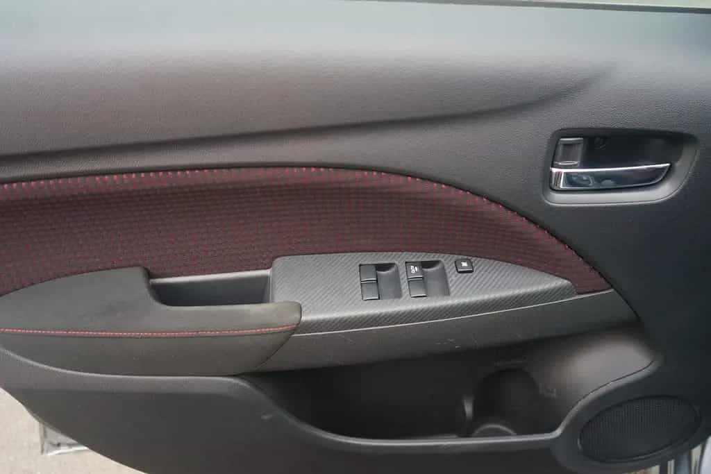 Mitsubishi Space Star 1.2 Spirit Black Navi Sitzheizung DAB 06/2021-photo-21