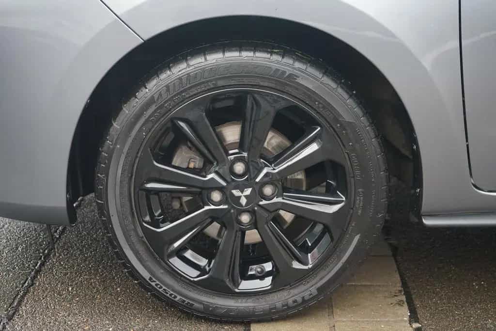 Mitsubishi Space Star 1.2 Spirit Black Navi Sitzheizung DAB 06/2021-photo-7