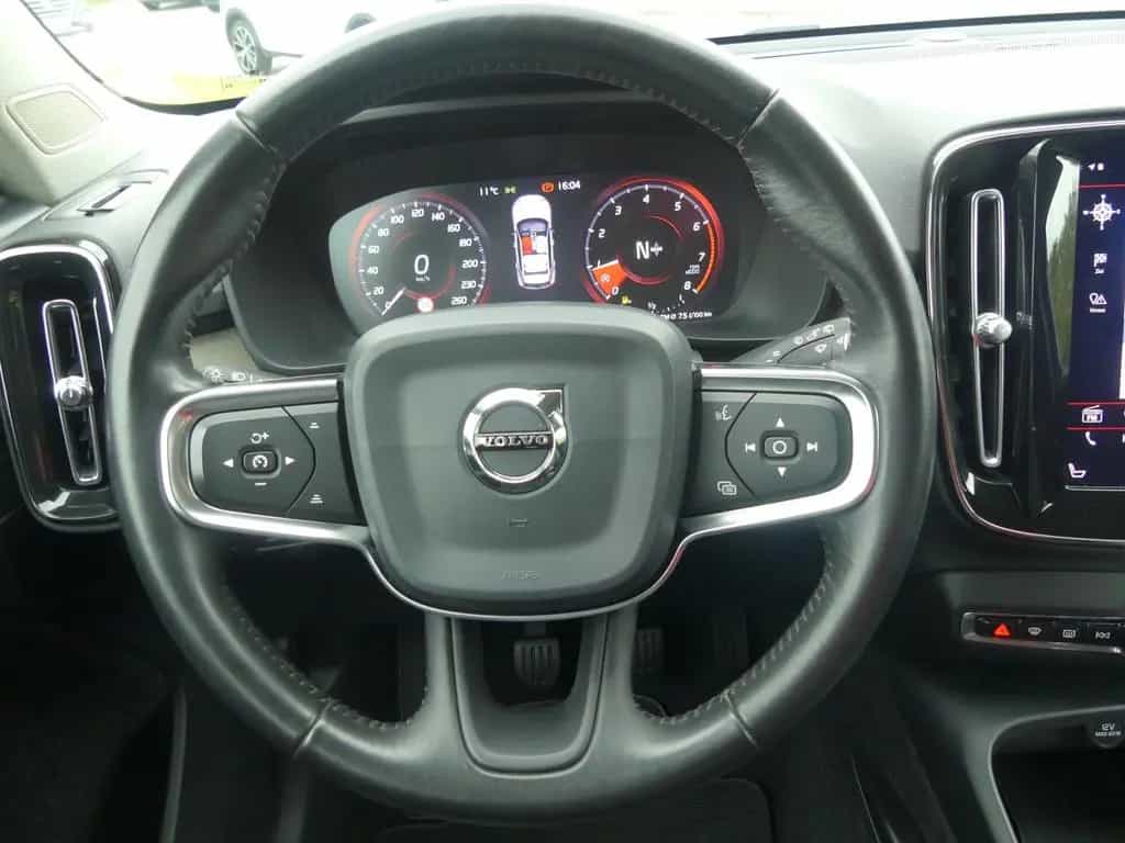 Volvo XC40 1.5 Inscription 2WD LED Navi ACC Kamera DAB 07/2019-photo-19