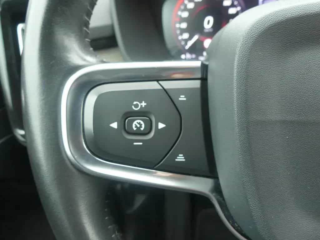 Volvo XC40 1.5 Inscription 2WD LED Navi ACC Kamera DAB 07/2019-photo-20