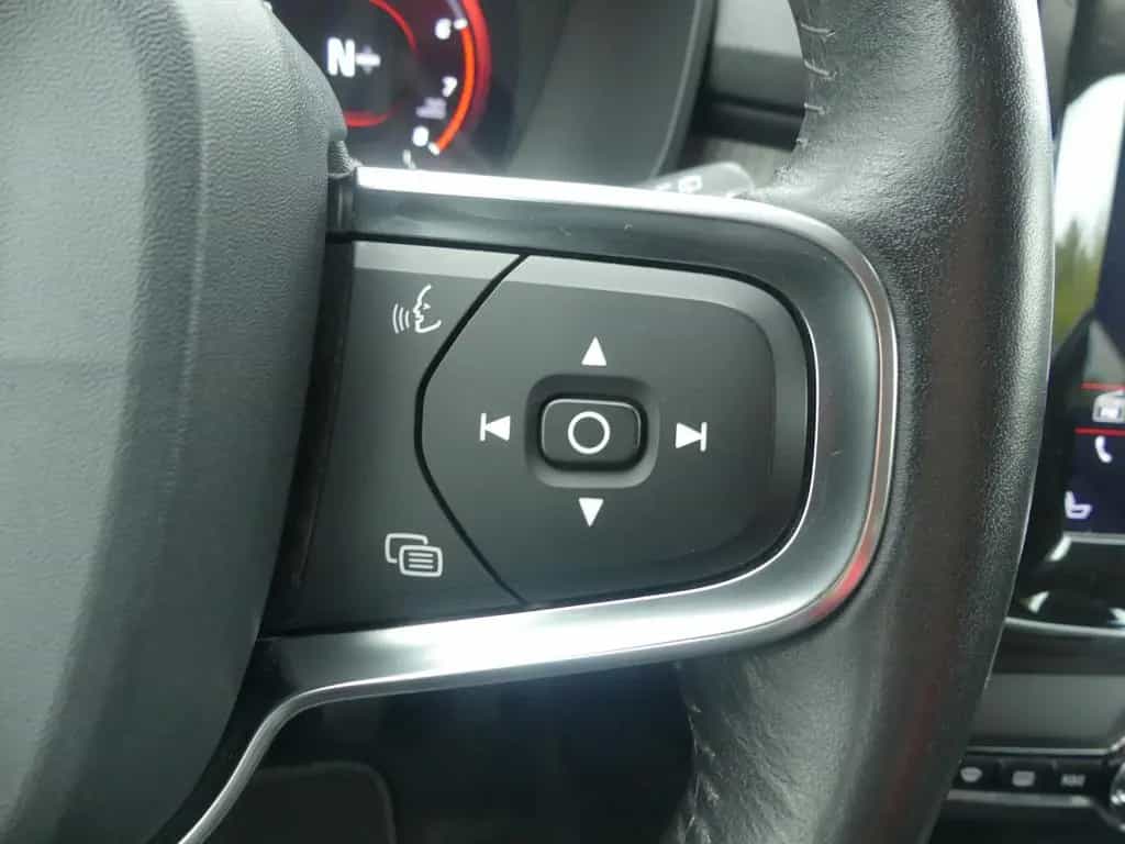 Volvo XC40 1.5 Inscription 2WD LED Navi ACC Kamera DAB 07/2019-photo-21