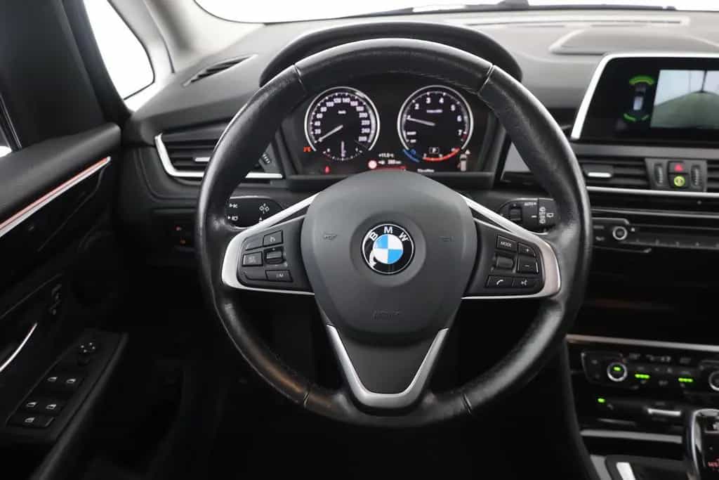 BMW 218 i Gran Tourer Sport Line LED Kamera Navi DAB 07/2021-photo-13