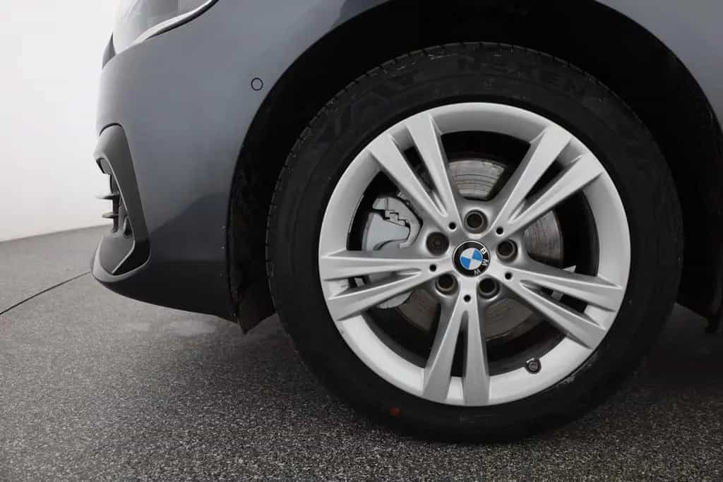 BMW 218 i Gran Tourer Sport Line LED Kamera Navi DAB 07/2021-photo-28