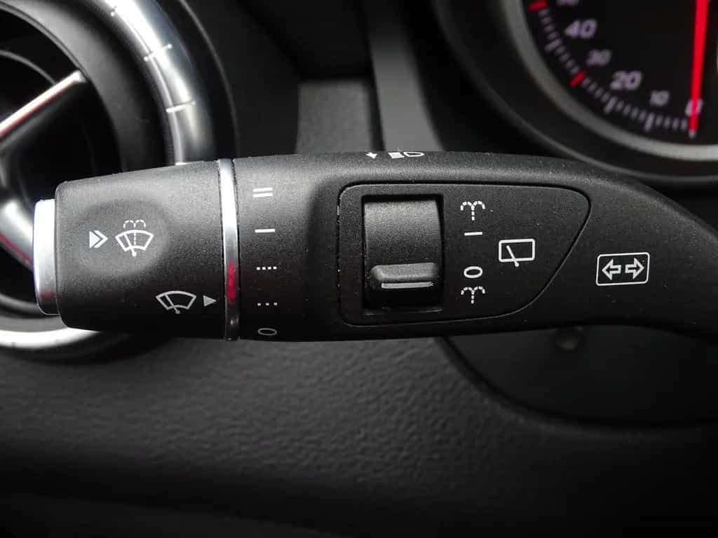 Mercedes-Benz CLA-Class 180 Urban LED Navi Sitzheizung PDC 04/2018-photo-16