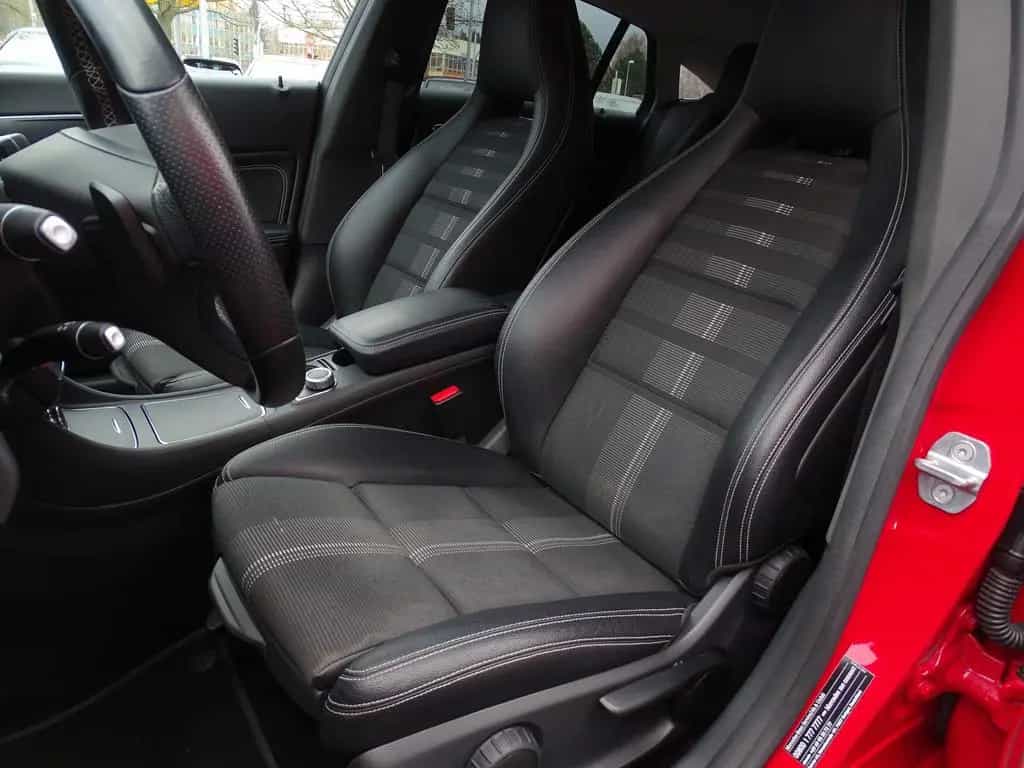 Mercedes-Benz CLA-Class 180 Urban LED Navi Sitzheizung PDC 04/2018-photo-22