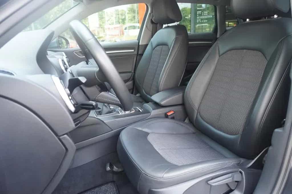 Audi A3 Sportback 30 1.0 TFSI design Xenon Navi PDC 01/2019-photo-10