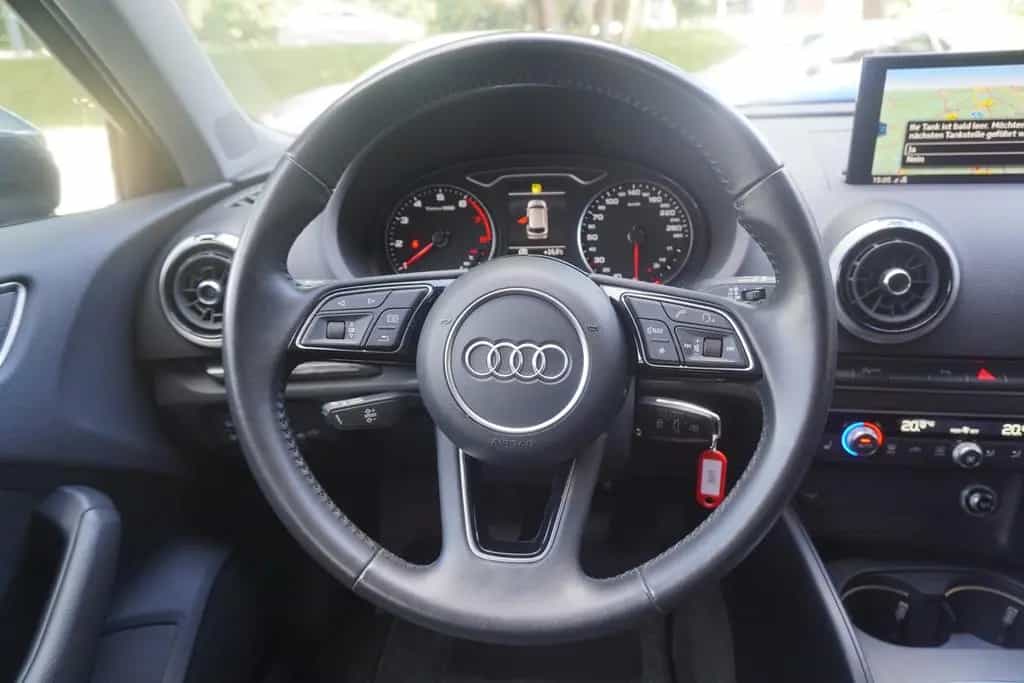 Audi A3 Sportback 30 1.0 TFSI design Xenon Navi PDC 01/2019-photo-12