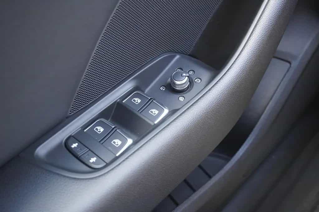 Audi A3 Sportback 30 1.0 TFSI design Xenon Navi PDC 01/2019-photo-18
