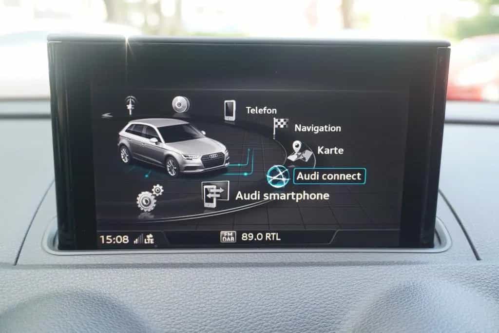Audi A3 Sportback 30 1.0 TFSI design Xenon Navi PDC 01/2019-photo-25