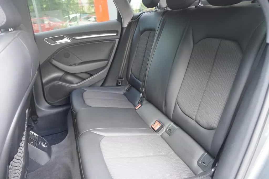 Audi A3 Sportback 30 1.0 TFSI design Xenon Navi PDC 01/2019-photo-29