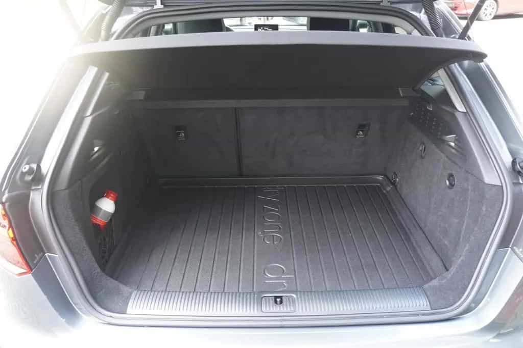 Audi A3 Sportback 30 1.0 TFSI design Xenon Navi PDC 01/2019-photo-30
