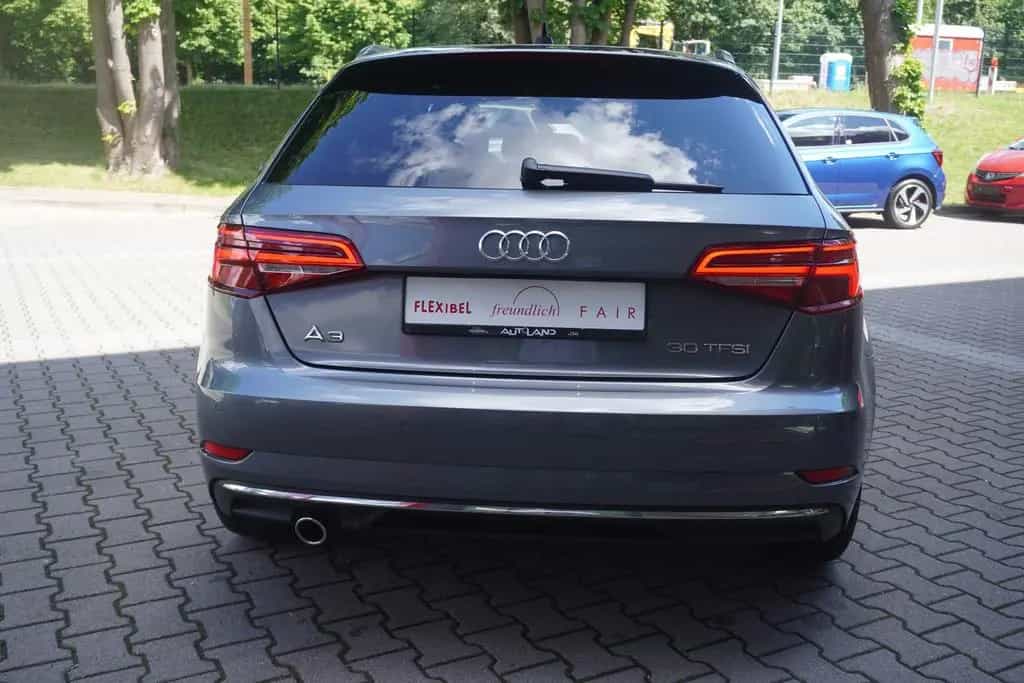 Audi A3 Sportback 30 1.0 TFSI design Xenon Navi PDC 01/2019-photo-6