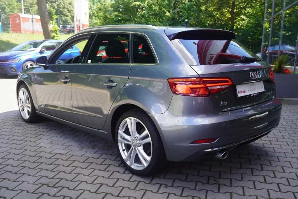 Audi A3 Sportback 30 1.0 TFSI design Xenon Navi PDC 01/2019-photo-7