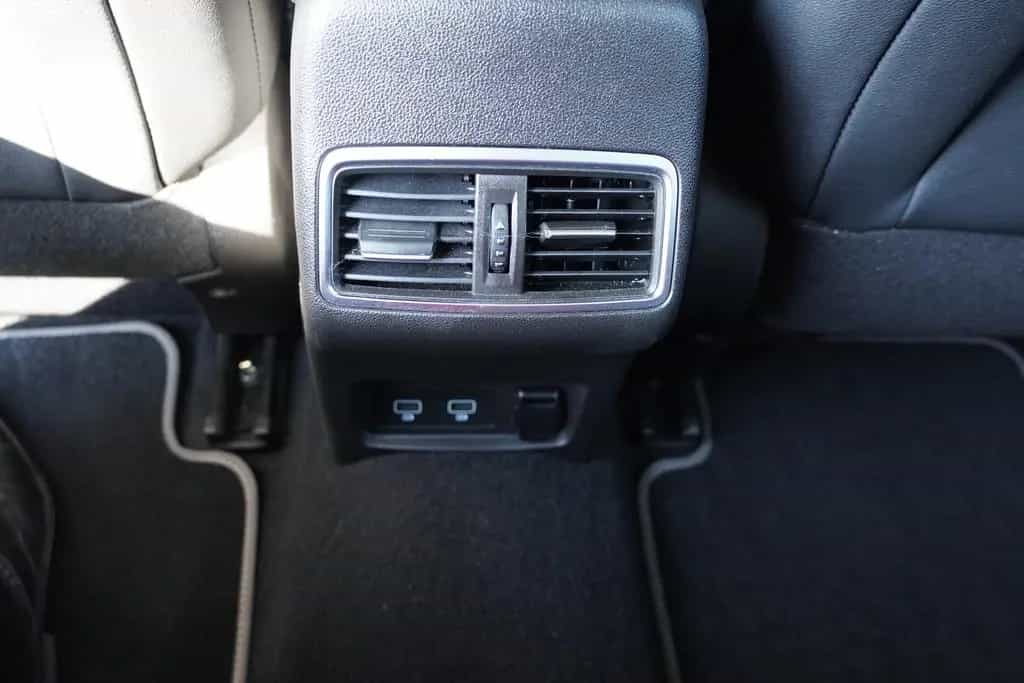 Renault Kadjar 1.3 TCE Limited Klimaaut. Navi Kamera PDC 01/2019-photo-27