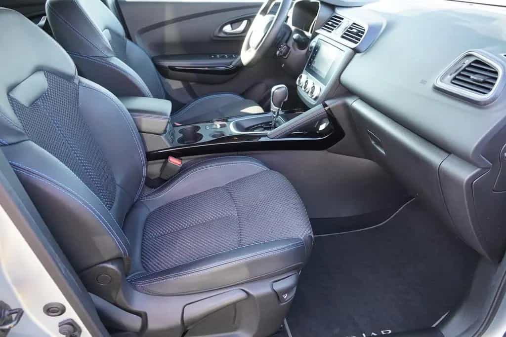 Renault Kadjar 1.3 TCE Limited Klimaaut. Navi Kamera PDC 01/2019-photo-38