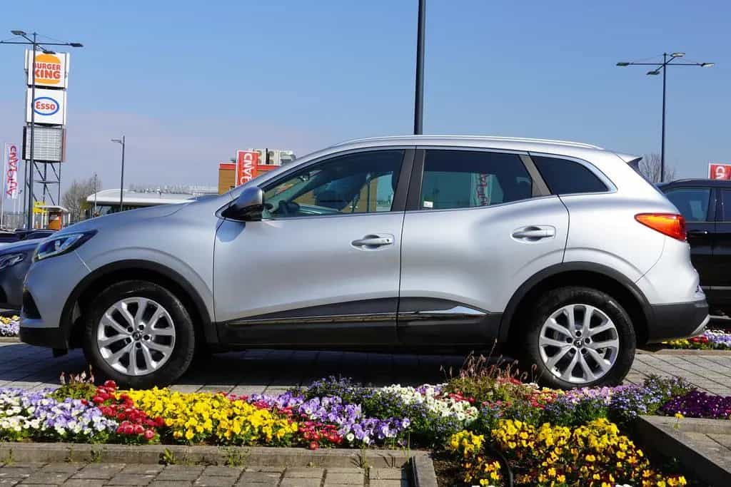 Renault Kadjar 1.3 TCE Limited Klimaaut. Navi Kamera PDC 01/2019-photo-4
