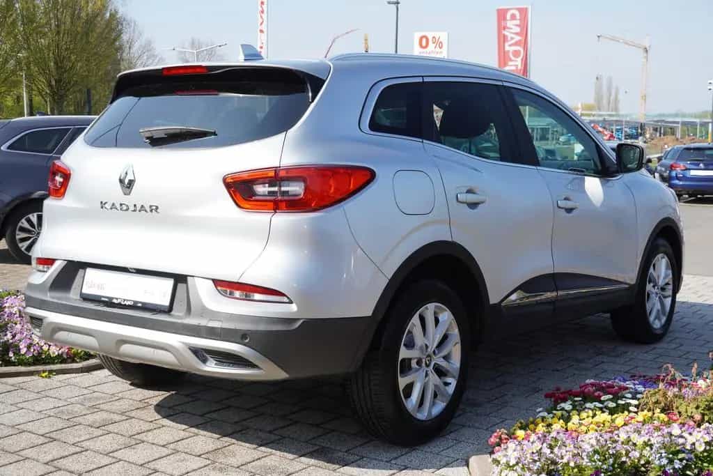 Renault Kadjar 1.3 TCE Limited Klimaaut. Navi Kamera PDC 01/2019-photo-7