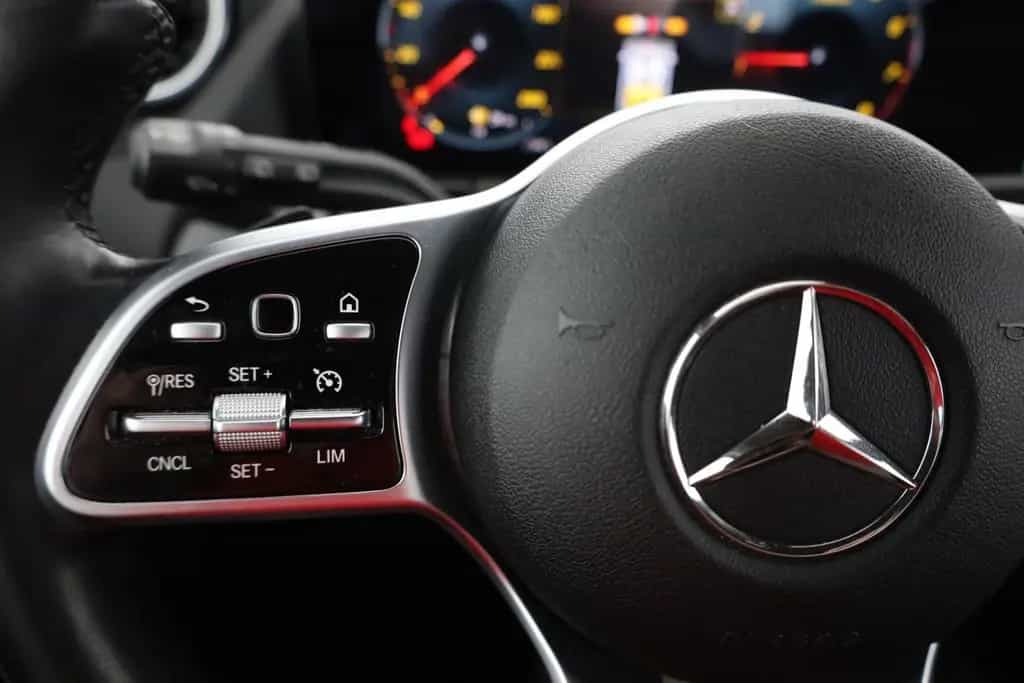 Mercedes-Benz B 180 B180 Progressive LED Kamera Navi Sitzheizung 07/2020-photo-14