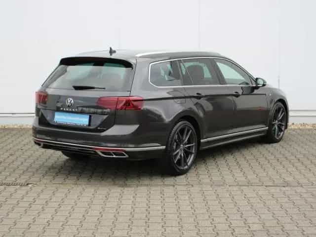 Volkswagen Passat Variant 2.0 TSI 272 PS 4M DSG R-Line PANO 11/2020-photo-2