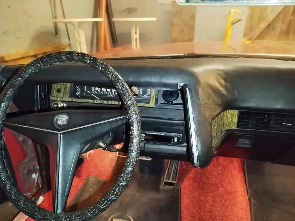 Cadillac Deville 04/1969-photo-8