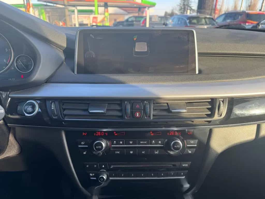 BMW X5 xDrive 30 d TÜV NEU*1 Hand*Autom.*7 Sitz*Navi 04/2016-photo-30