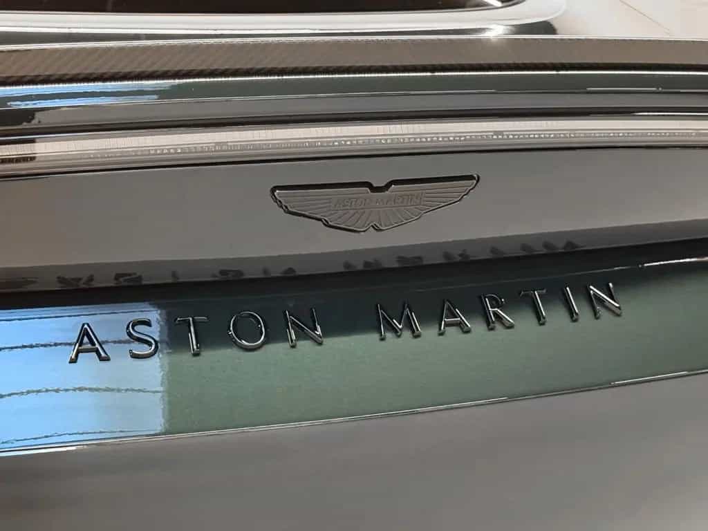 Aston Martin NEW Vantage S | MODELYEAR 2026 02/2026-photo-13