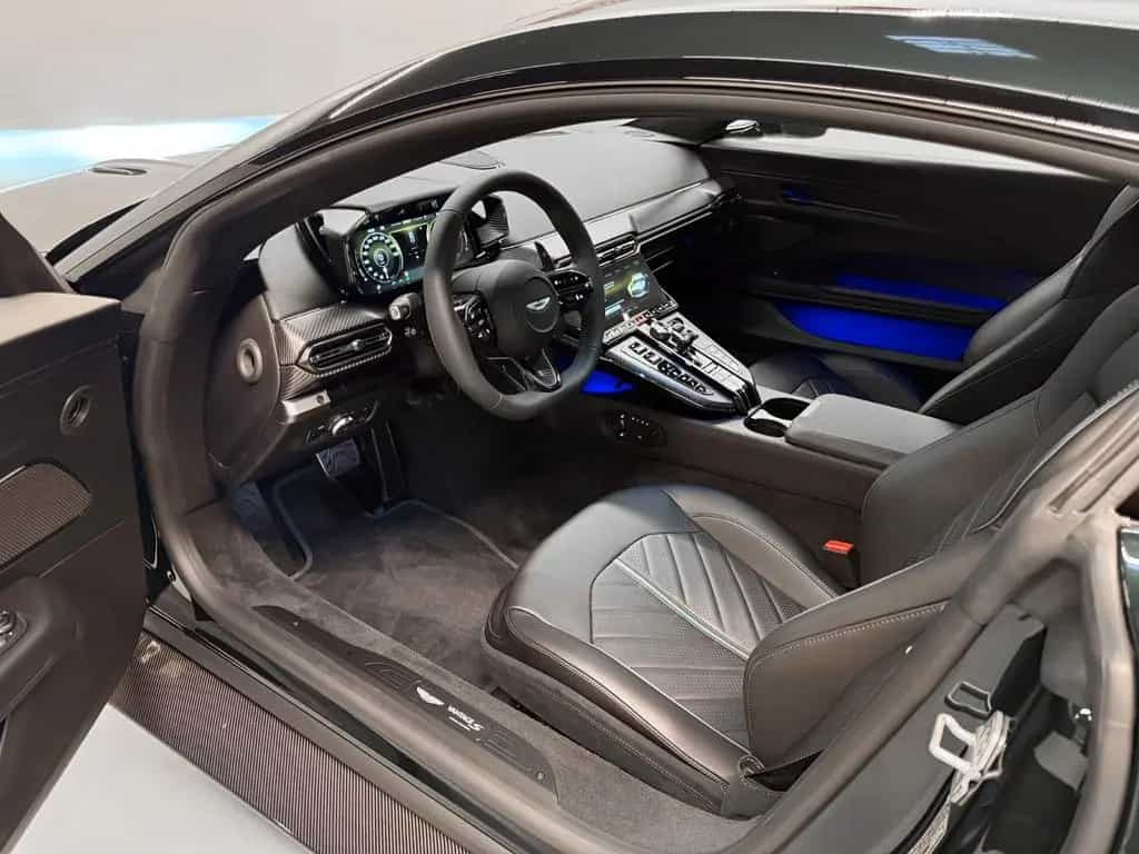 Aston Martin NEW Vantage S | MODELYEAR 2026 02/2026-photo-15