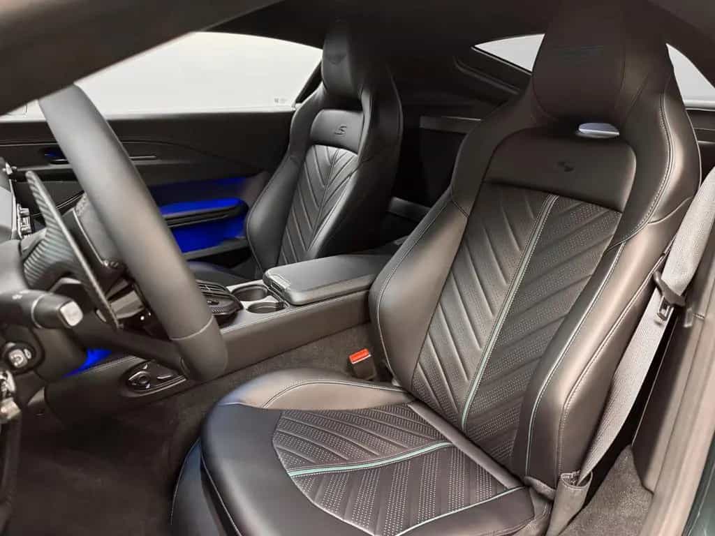 Aston Martin NEW Vantage S | MODELYEAR 2026 02/2026-photo-16