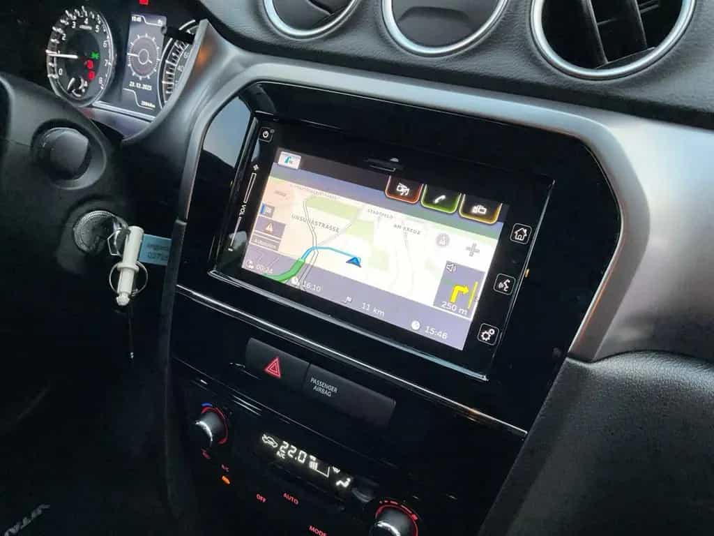 Suzuki Vitara 1.4 DITC 4x2 Comfort ACC+LED+Navi+SHZ+LM 12/2022-photo-14