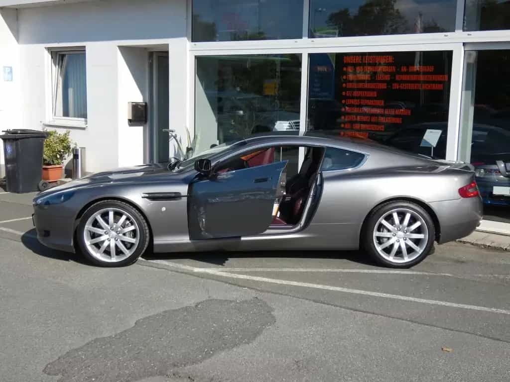 Aston Martin DB9 6.0 V12 DEUTSCH+SCHECKHEFT+UNFALLFREI+TOP! 04/2006-photo-10