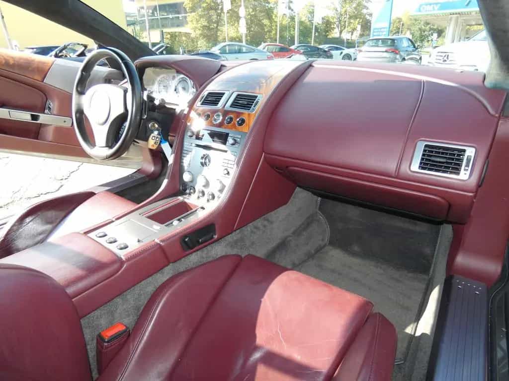 Aston Martin DB9 6.0 V12 DEUTSCH+SCHECKHEFT+UNFALLFREI+TOP! 04/2006-photo-2