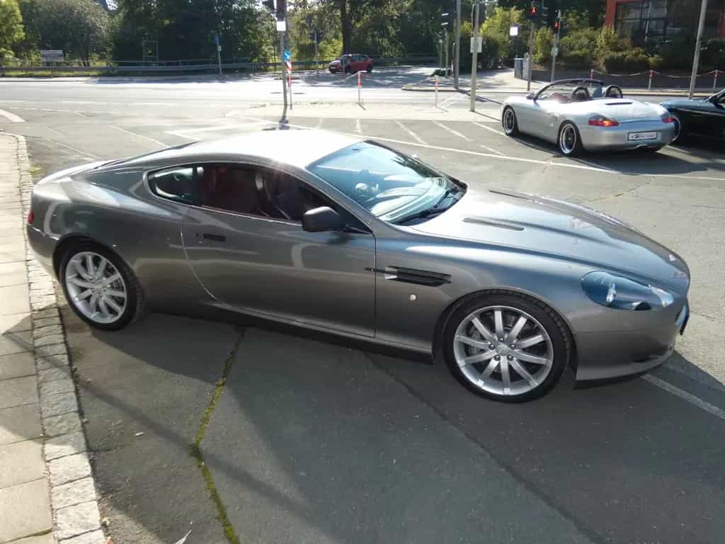 Aston Martin DB9 6.0 V12 DEUTSCH+SCHECKHEFT+UNFALLFREI+TOP! 04/2006-photo-3