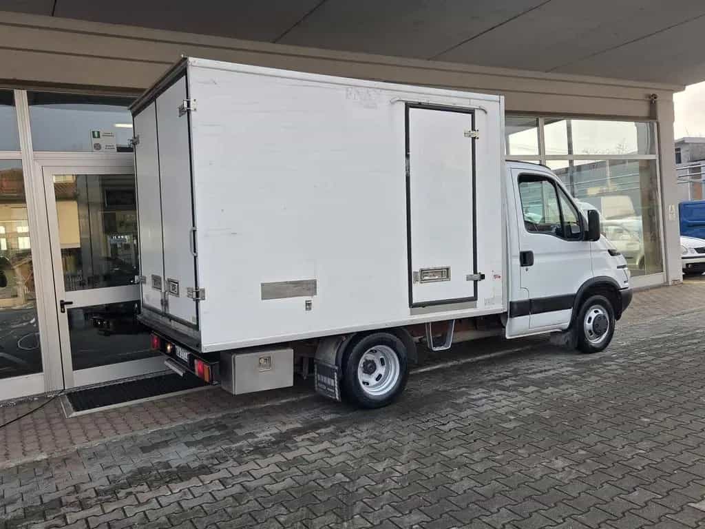 Iveco Daily 35C14 3.0Hpi TDI CELLA FRIGOR NO ATP 04/2005-photo-2
