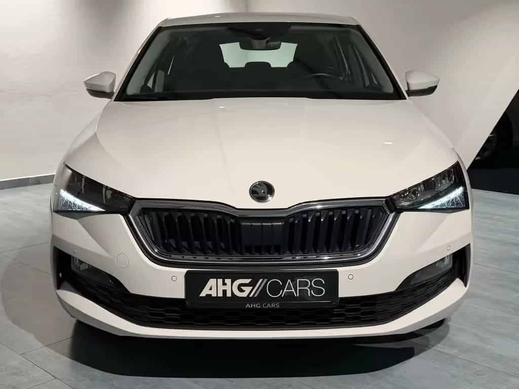 Skoda Scala Ambition 1.0 TSI DSG*NAVI*LED*PDC*1HAND* 06/2023-photo-1