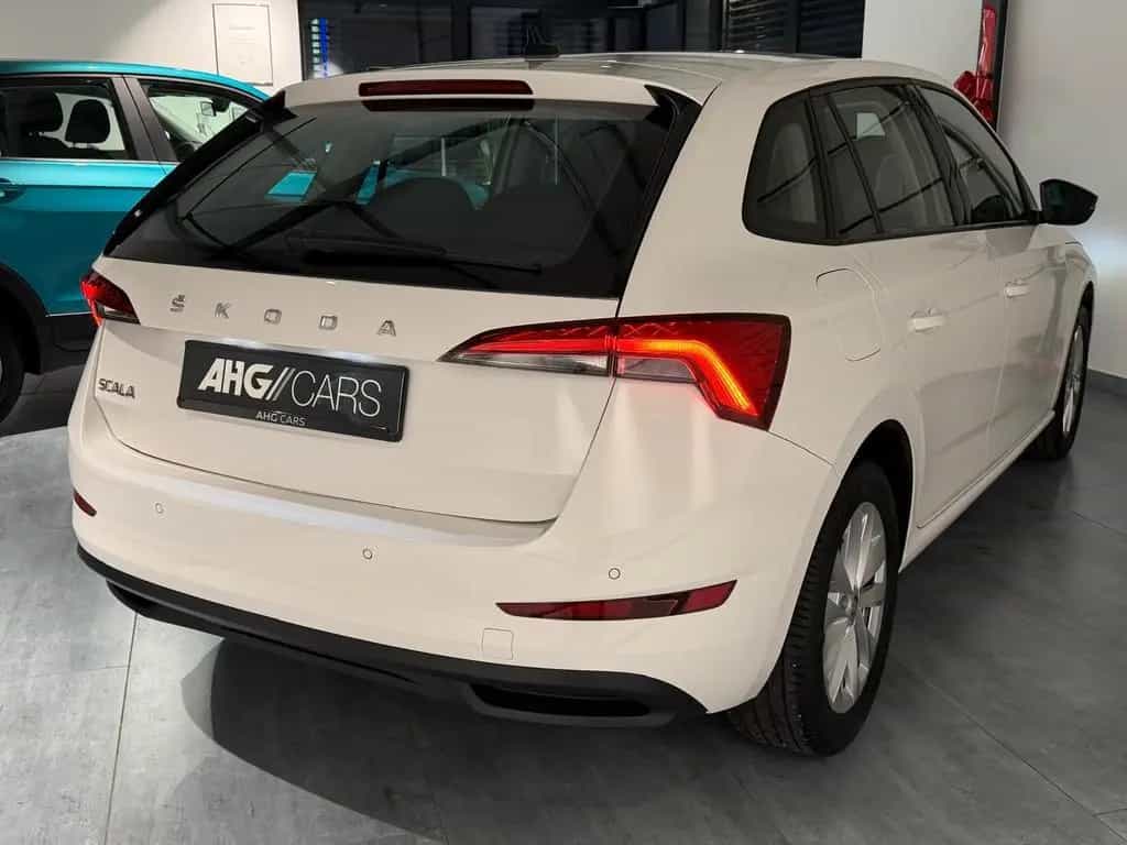 Skoda Scala Ambition 1.0 TSI DSG*NAVI*LED*PDC*1HAND* 06/2023-photo-25