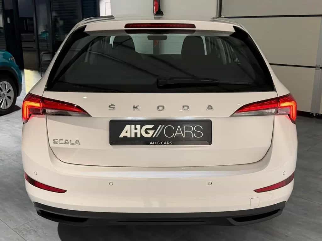 Skoda Scala Ambition 1.0 TSI DSG*NAVI*LED*PDC*1HAND* 06/2023-photo-26