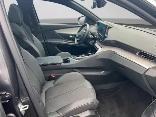Peugeot 3008 GT 1.2 PT NAVI+PDC+360+PANO+SITZHZG+ACC+ 11/2023-photo-4