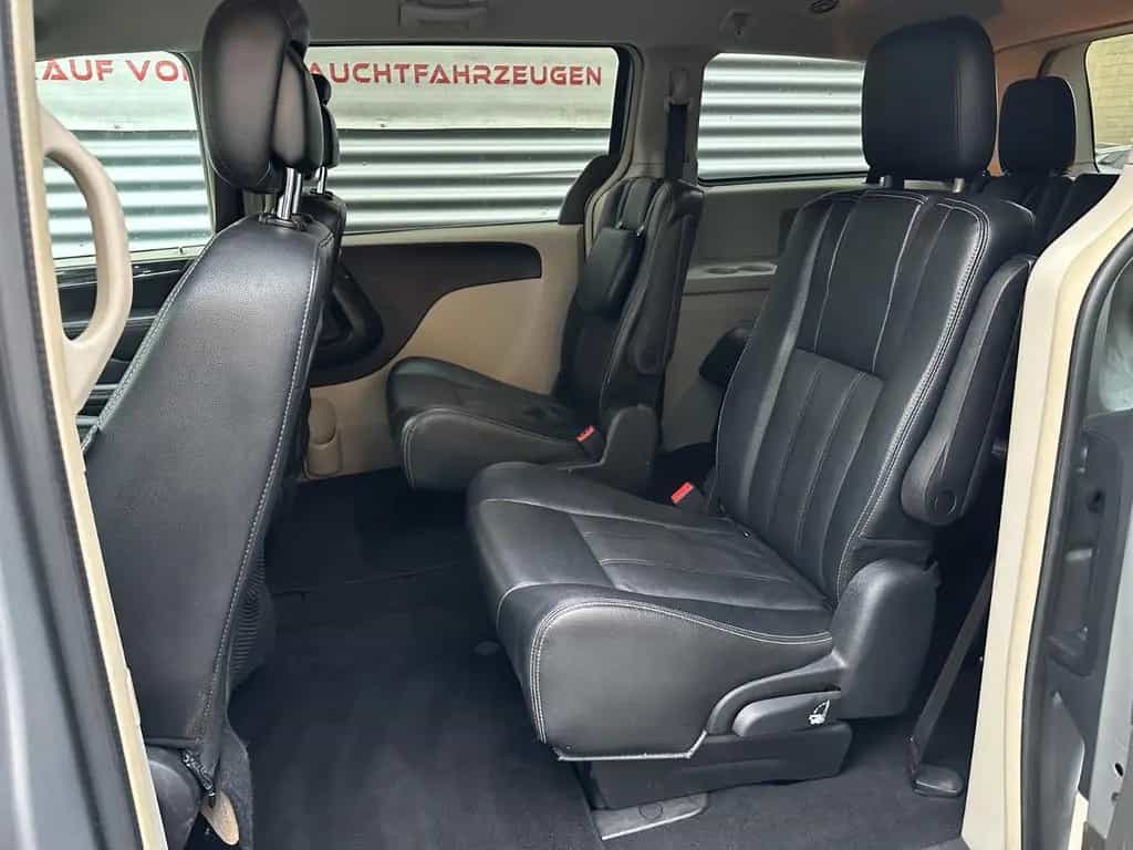 Chrysler Grand Voyager 3.6Aut.LPG LEDER/SHZ/KLIMAA/7-SITZ 01/2014-photo-11