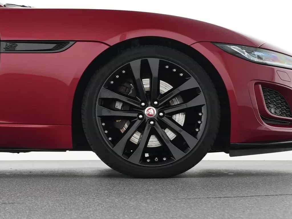 Jaguar F-Type P300 R-Dynamic - AGA mit Klappensteuerung 08/2022-photo-21